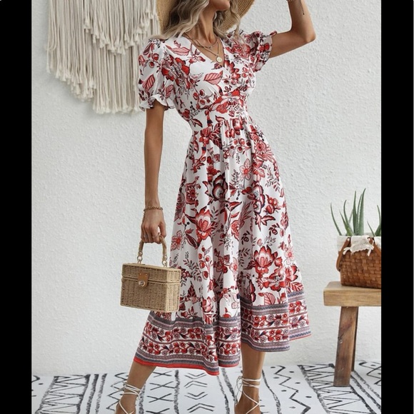 Boho Bohemian Gypsy Floral Print Puff Sleeve Surplice Neck Dress - Picture 4 of 7